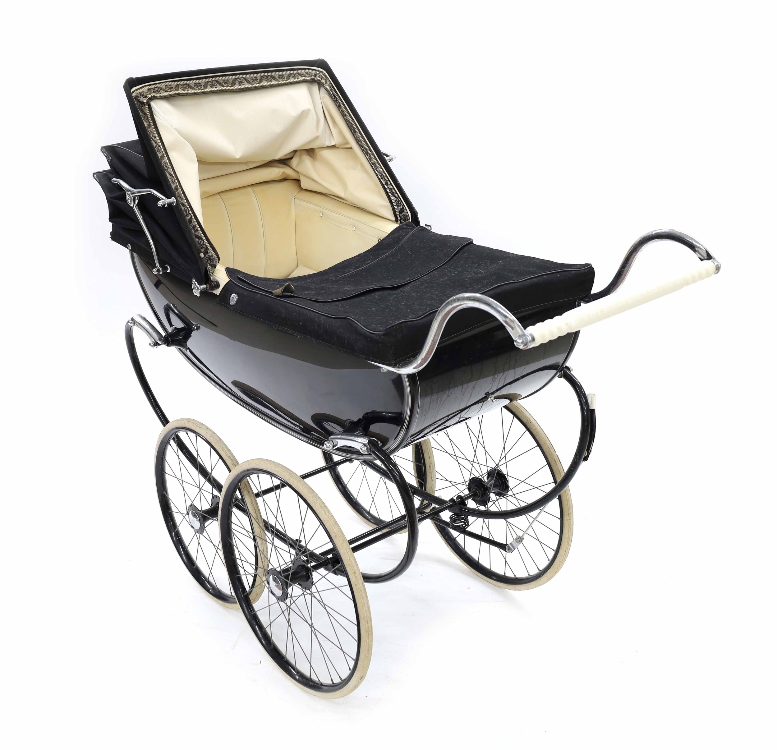 Silver Cross carriage pram, 1960s, 49