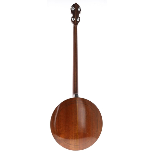2540 - Good Paramount William Lange Style B four string banjo,&nbsp;bearing the maker's trademark plaque fi... 