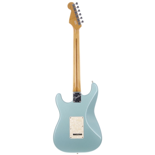 40 - 1997 Fender American Roadhouse Stratocaster electric guitar, made in USA; Body: teal green metallic,... 