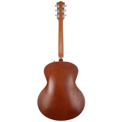 58 - Godin 5th Avenue Kingpin P90 left-handed electric guitar, made in Canada; Body: cognac burst finishe... 