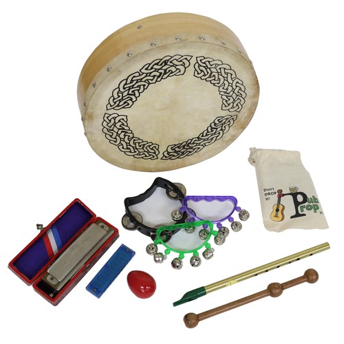 2552 - Small handheld drum with 12.25