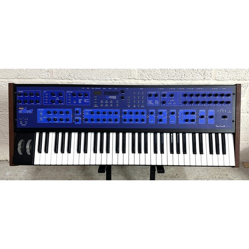 Dave Smith Instruments Poly Evolver synthesizer keyboard