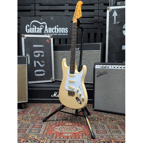 Lot 700       
