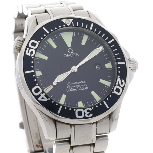 238 - Omega Seamaster Professional 300m/1000ft stainless steel gentleman's wristwatch, reference no. 22645... 