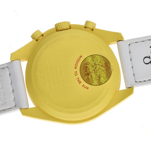 258 - Omega X Swatch Speedmaster MoonSwatch Collection 'Mission To The Sun' Chronograph bioceramic gentlem... 
