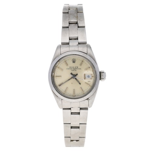 277 - Rolex Oyster Perpetual Date stainless steel lady's wristwatch, reference no. 6916/0, serial number 6... 