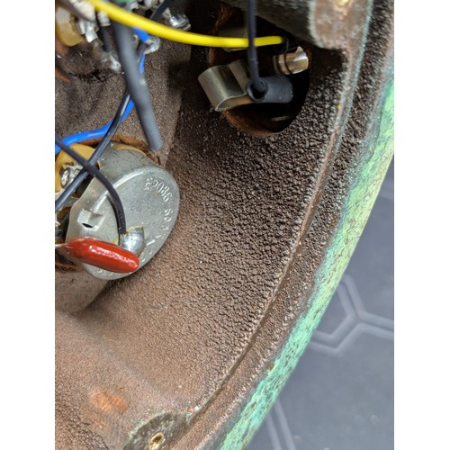 188 - Scott Walker Special Custom left-handed electric guitar, made in USA; Body: Mahogany with textured o... 