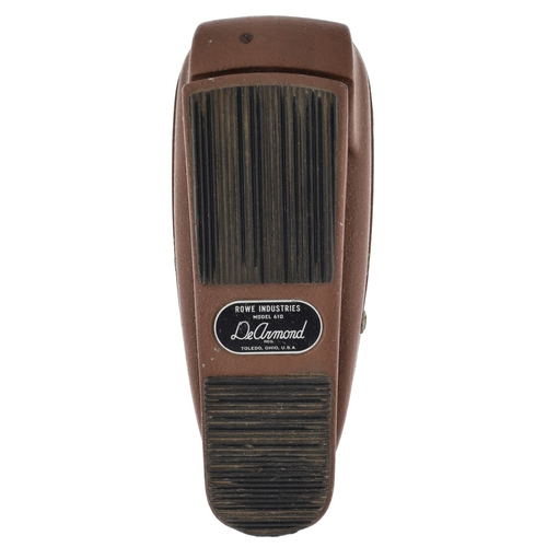 1264 - 1962 Rowe Industries De Armond 610 guitar expression pedal, brown finish version*Please note: Gardin... 