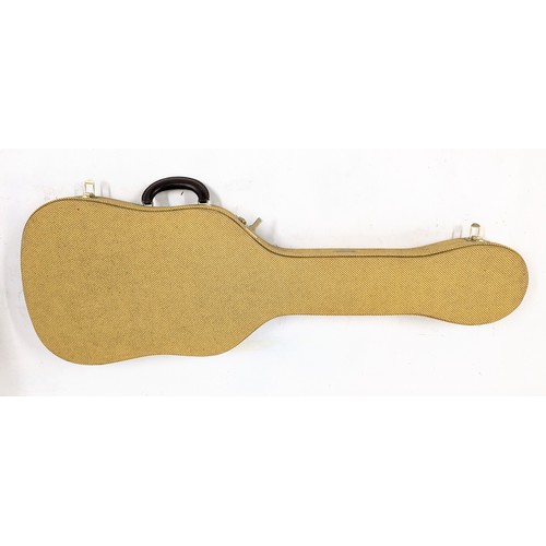 1551 - Fender light tweed Poodle electric guitar hard case
