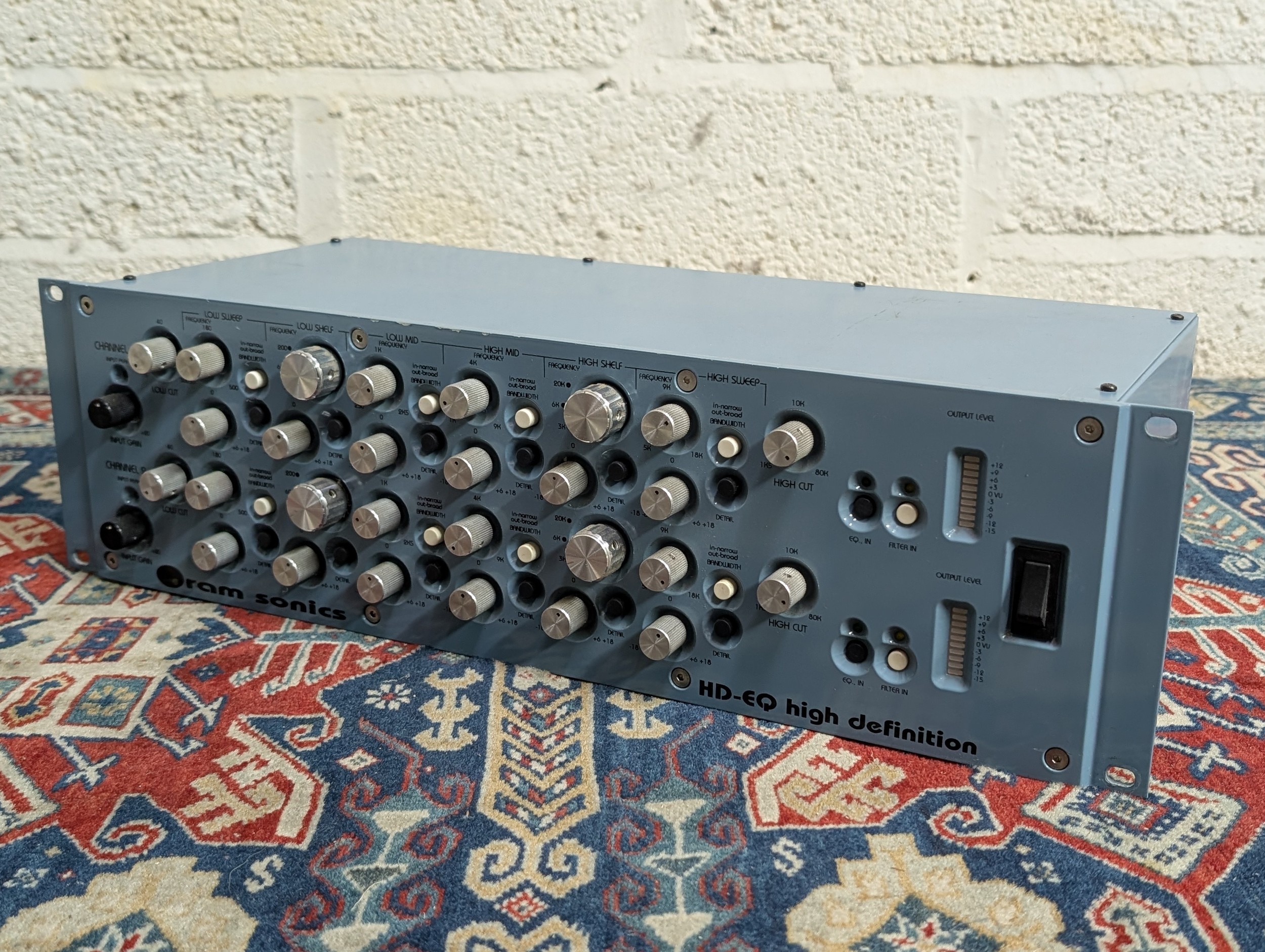 Oram Sonics HD-EQ high definition equalizer rack unit, made in England ...