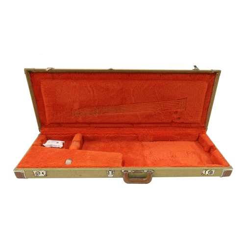 1552 - Fender light tweed Stratocaster/Telecaster electric guitar hard case