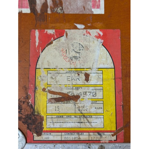 602 - John Entwistle (The Who) & John Deacon (Queen) - Owned and played 1986 Warwick Buzzard bass guit... 