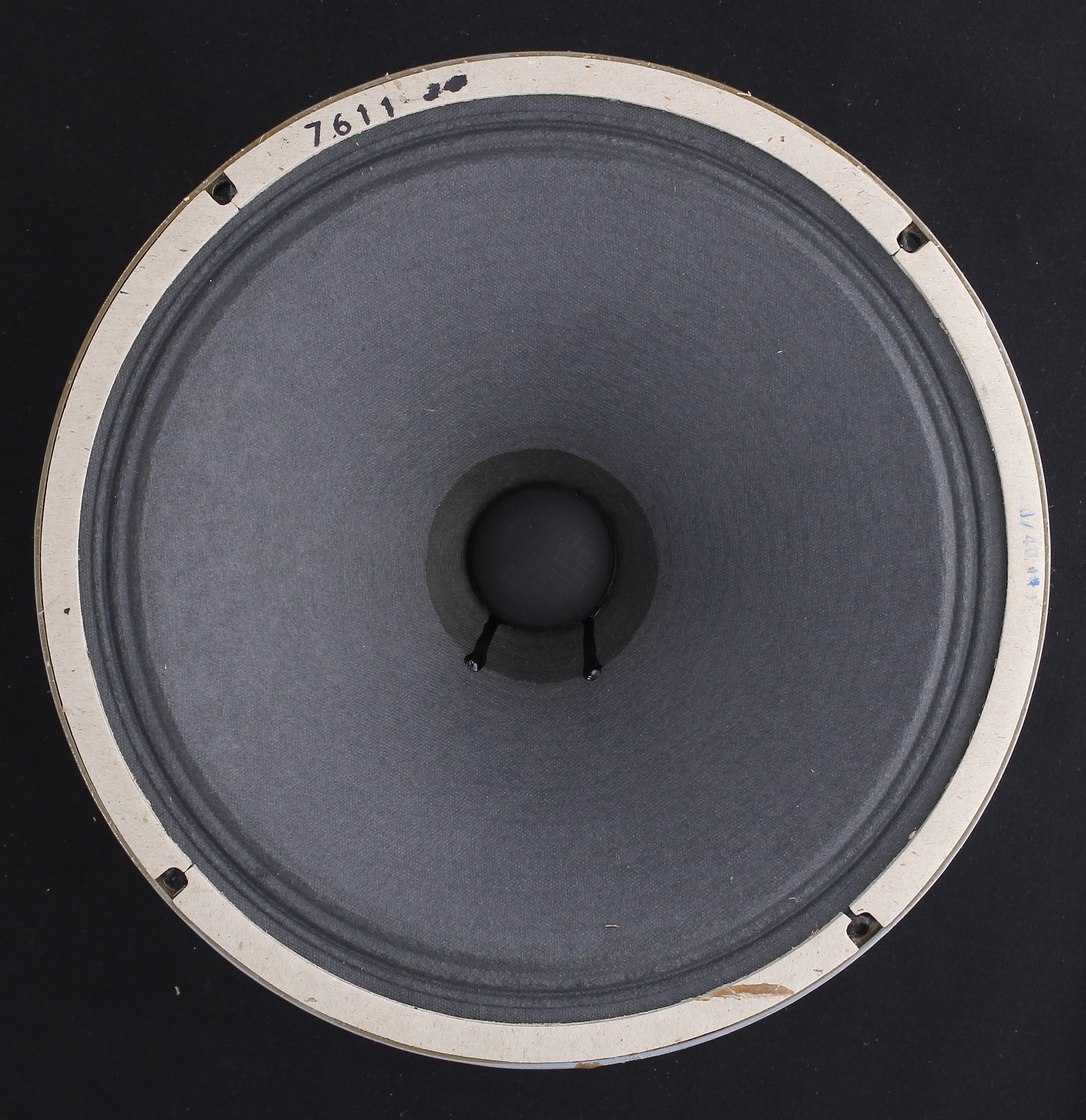 Goodmans Audiom 70 Bass 15 ohm amplifier speaker, boxed*Please note ...