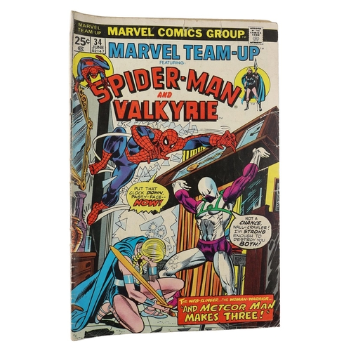 95 - Marvel comics: Marvel Team-up Spider-Man and Hawkeye 'The messiah machine!' issue #22, circa 1972; t... 