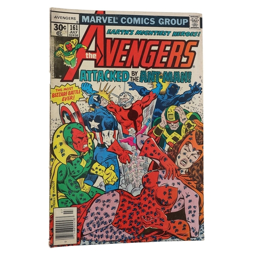 117 - Marvel Comics: The Avengers issue #131 Vs. The Legion of the Unliving 25$ edition, circa 1974; toget... 