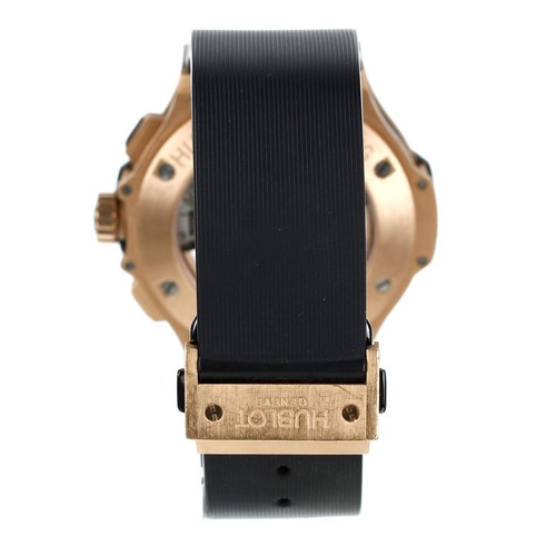 25 - Hublot Big Bang Chronograph 18ct rose gold and titanium automatic gentleman's wristwatch, reference ... 