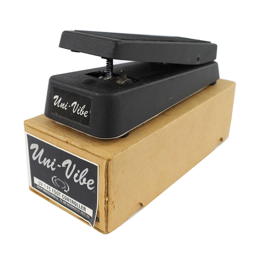 1232 - Dunlop Uni-Vibe Rotating Speaker Effect guitar pedal, with UV-1FC foot controller**Please note: Gard... 