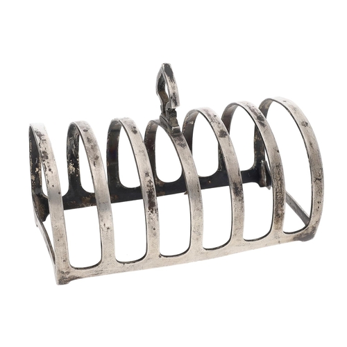 404 - Elizabeth II Mappin & Webb silver toast rack, of squat form with six divisions and central handl... 