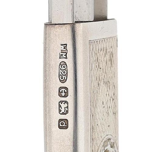 481 - William Manton silver cigar cutter, with engine turned decoration to the case, hallmarked Birmingham... 