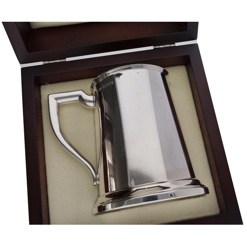 500 - Modern silver one pint tankard, maker Carr's of Sheffield, 2015, 5