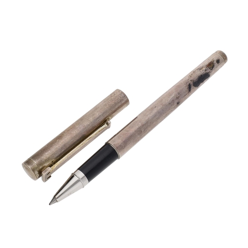 72 - Tiffany & Co. silver ballpoint pen, signed, stamped '925, Germany', 28.7gm