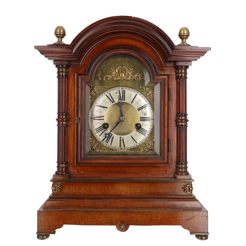 1202 - Late 19th century walnut mantel clock, the 5
