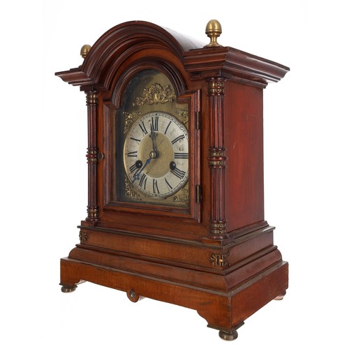 1202 - Late 19th century walnut mantel clock, the 5