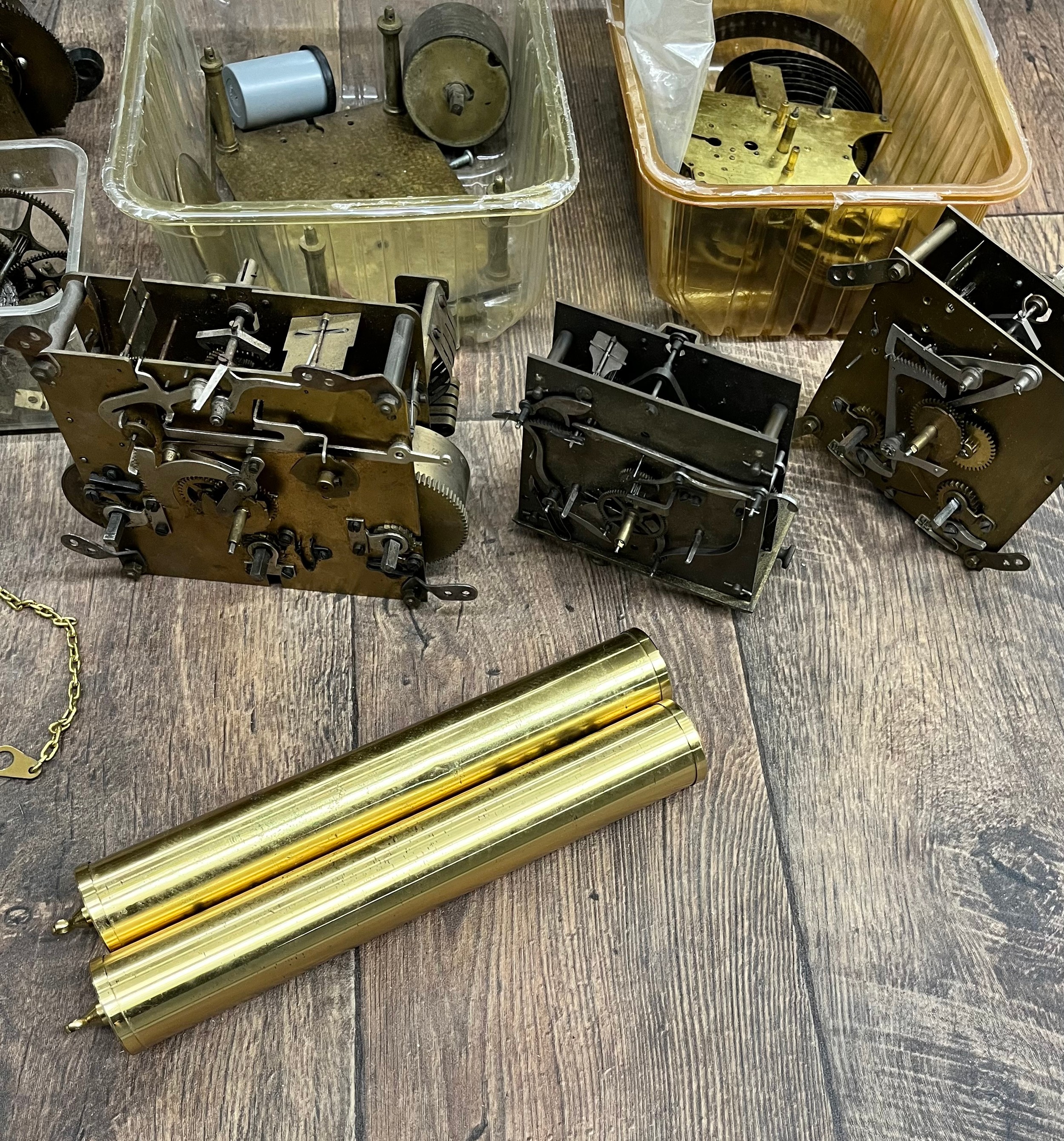 Assorted clock movements and components for spares/repairs; including ...