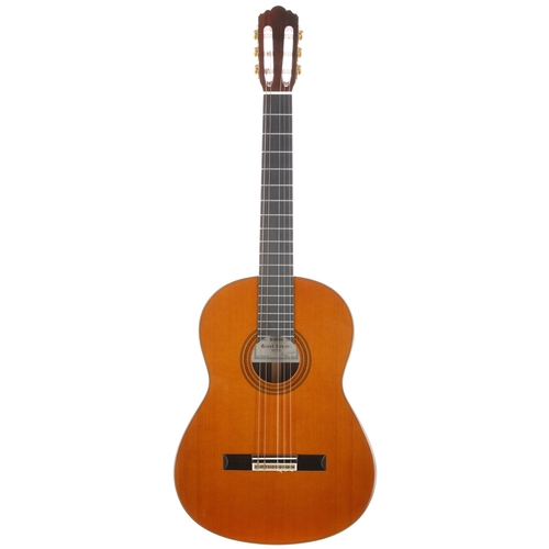 2264 - 2013 Yamaha Grand Concert GC32C classical guitar, made in Japan; Back and sides: Indian rosewood; To... 