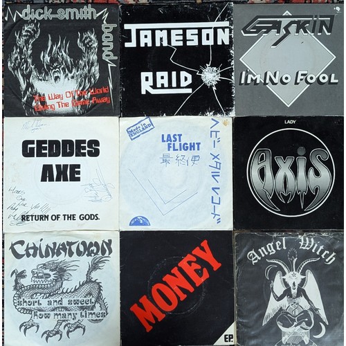697 - Nine 45rpm 7