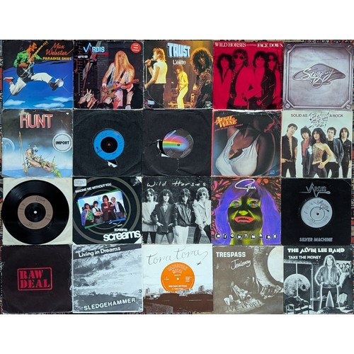 695 - Approximately Twenty 45rpm 7
