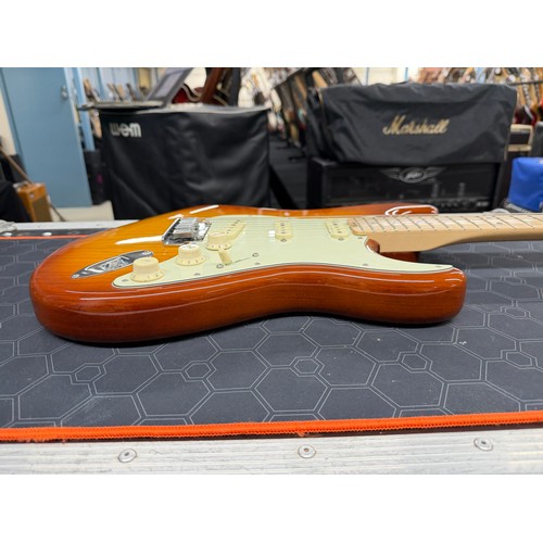 1 - 2018 Fender American Elite Stratocaster electric guitar, made in USA; Body: tobacco sunburst finishe... 