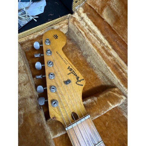 6 - 1959 Fender Stratocaster electric guitar, made in USA; Body: three-tone sunburst finished alder, som... 