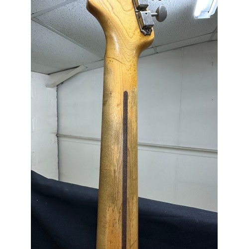 6 - 1959 Fender Stratocaster electric guitar, made in USA; Body: three-tone sunburst finished alder, som... 