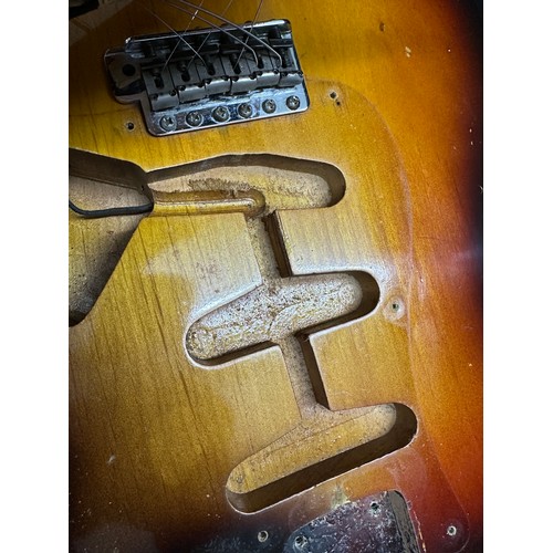 6 - 1959 Fender Stratocaster electric guitar, made in USA; Body: three-tone sunburst finished alder, som... 