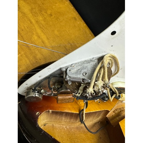 6 - 1959 Fender Stratocaster electric guitar, made in USA; Body: three-tone sunburst finished alder, som... 
