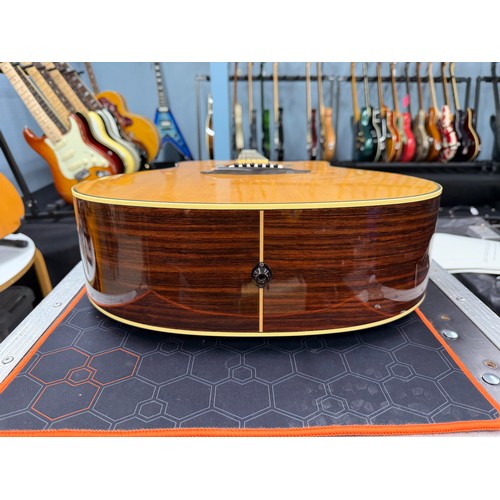 16 - 2003 Yamaha LLX-500C electro-acoustic guitar, made in Japan; Back and sides: rosewood; Top: natural ... 