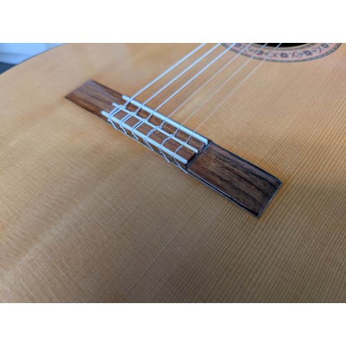 2257 - 1977 Manuel Conde classical guitar, made in Madrid, Spain; Back and sides: solid rosewood; Top: soli... 