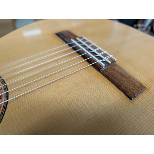 2257 - 1977 Manuel Conde classical guitar, made in Madrid, Spain; Back and sides: solid rosewood; Top: soli... 