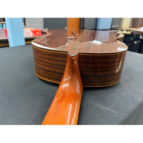 2264 - 2013 Yamaha Grand Concert GC32C classical guitar, made in Japan; Back and sides: Indian rosewood; To... 