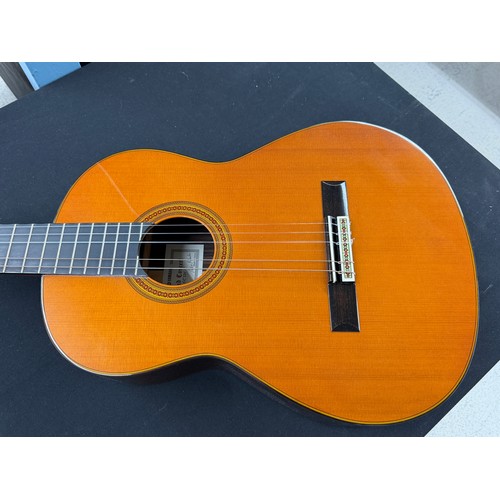 2264 - 2013 Yamaha Grand Concert GC32C classical guitar, made in Japan; Back and sides: Indian rosewood; To... 