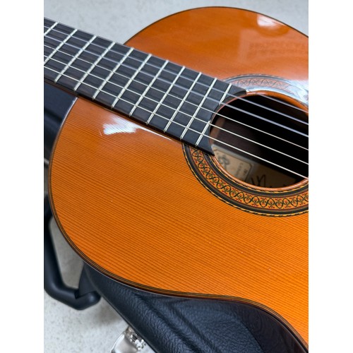 2265 - 1982 José Ramirez Clase 1A classical guitar, made in Madrid, Spain; Back and sides: Indian rosewood;... 