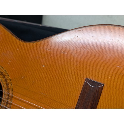 2282 - 1973 Ryoji Matsuoka 60 classical guitar, made in Japan; Back and sides: rosewood, light marks and we... 