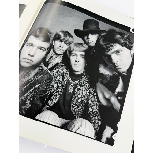54 - Gered Mankowitz (born 1946) - The Electric Prunes by Gered Mankowitz, Live in Stockholm album book, ... 