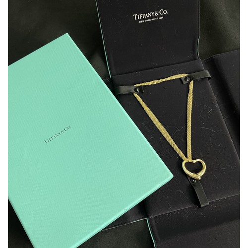 38 - Tiffany & Co. Elsa Perretti 18ct Heart pendant on a mesh chain, the pendant 11.4gm, the necklace... 