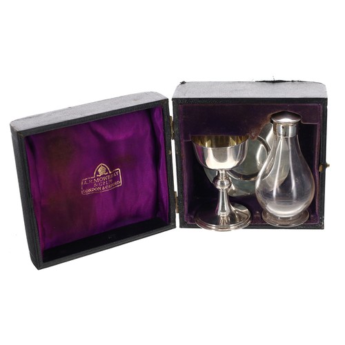 18 - George V three piece silver Communion set by A.R Mowbray & Co Ltd, London 1925, comprising a gil... 