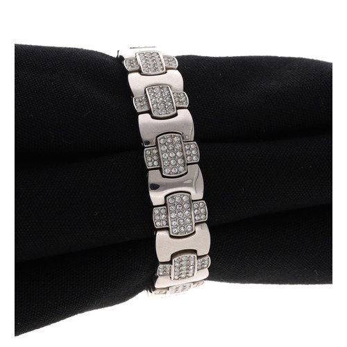 32 - Rotary Elite Quartz set silver (925) bracelet, width 12mm, 50.8gm, 7.00'' long approx... 