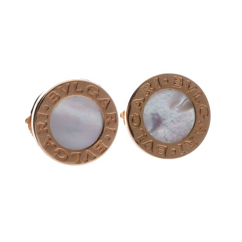 34 - Bvlgari 18ct rose gold mother of pearl pendant necklace and earring set, the necklace with pendant, ... 