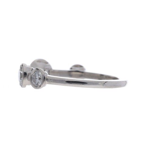 59 - Boodles Raindance half hoop platinum diamond five stone ring, 1.02ct approx in total, round brillian... 