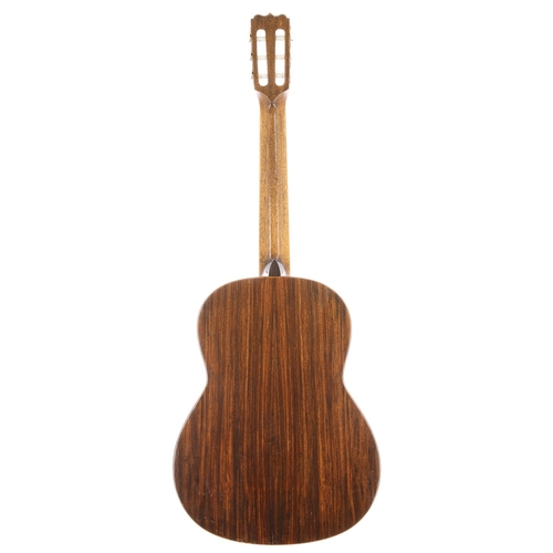 2432 - Yairi B&M Concert Soloist classical guitar, made in Japan; Back and sides: Rosewood; Top: spruce... 